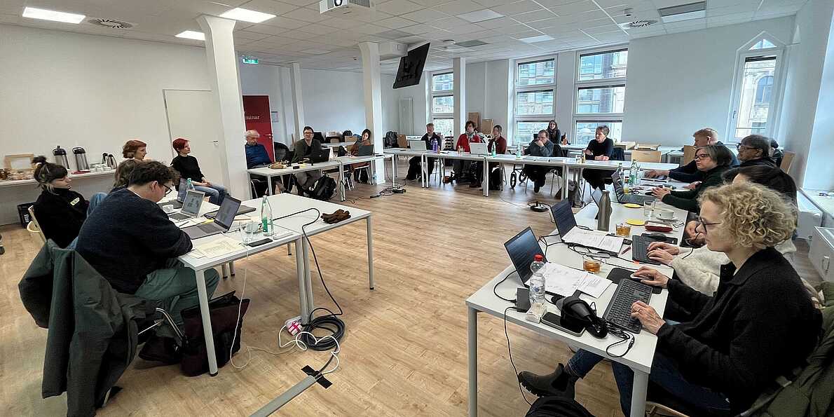 Hier sind die Teilnehmenden des Workshops zu sehen.